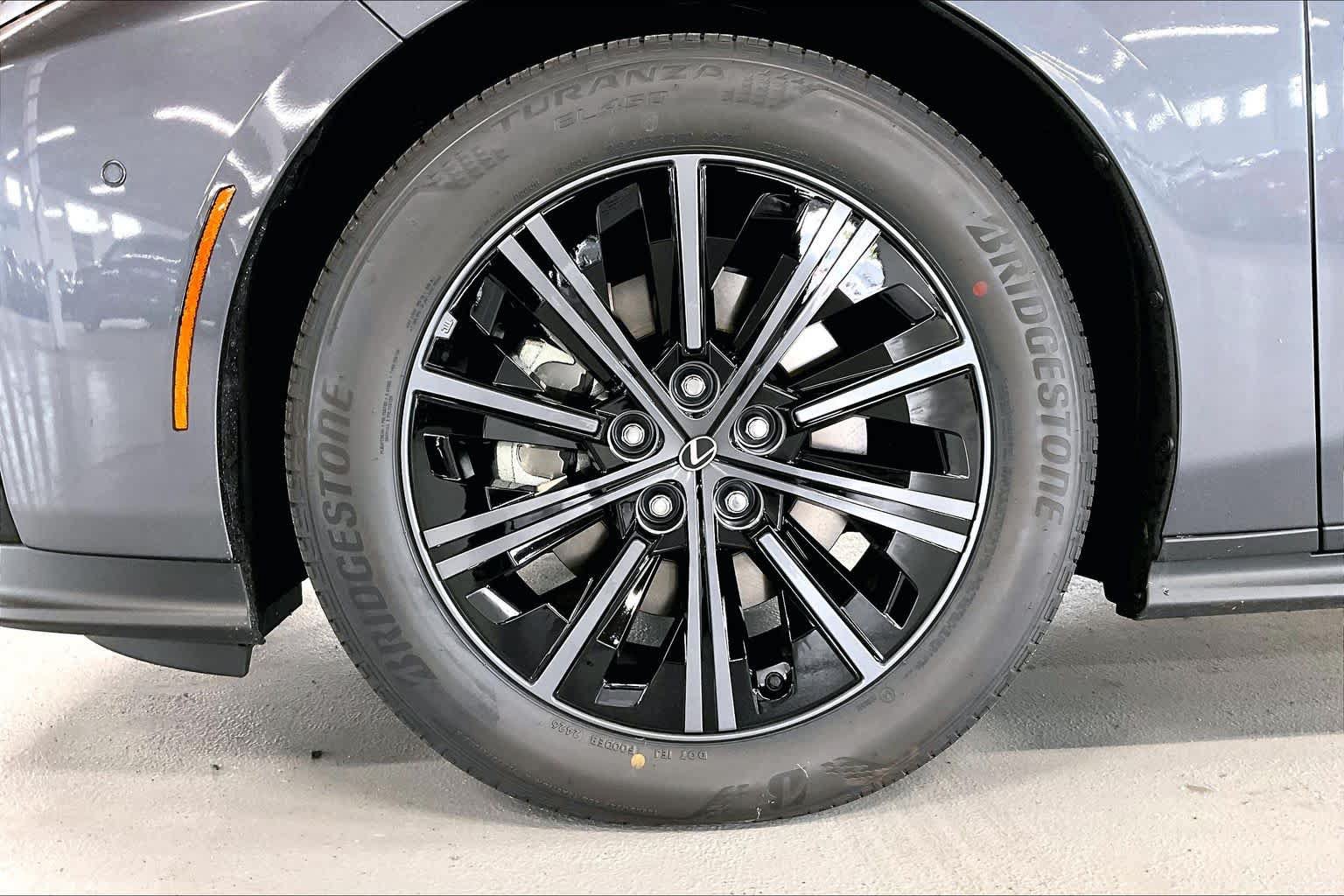 New 2026 Lexus ES 500e AWD/4WD image 12