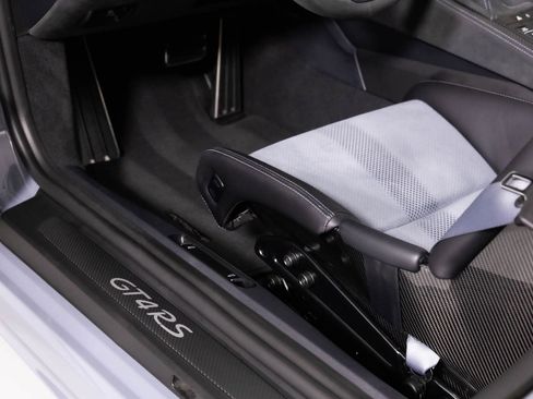 Used 2023 Porsche 718 Cayman GT4 RS image 28