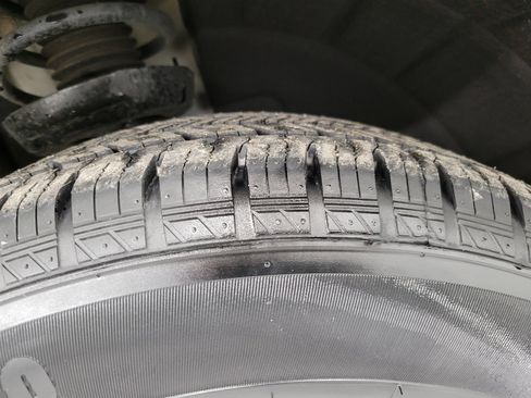 Used 2025 Chevrolet Equinox LT image 5