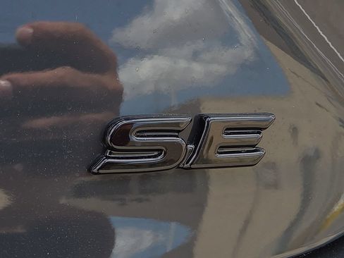 New 2026 Toyota Camry SE FWD image 12
