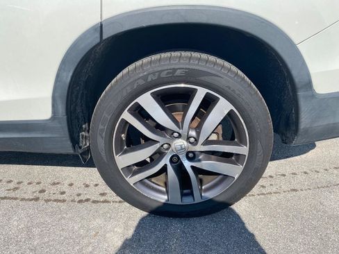 Used 2016 Honda Pilot Elite image 11