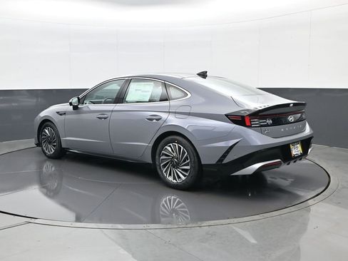 New 2026 Hyundai Sonata Limited image 7