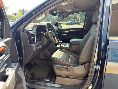 Used 2023 GMC Sierra 1500 Denali w/ Denali Reserve Package image 12