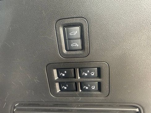 Certified 2025 Nissan Armada PRO-4X w/ Pro-4X Premium Package AWD/4WD image 18