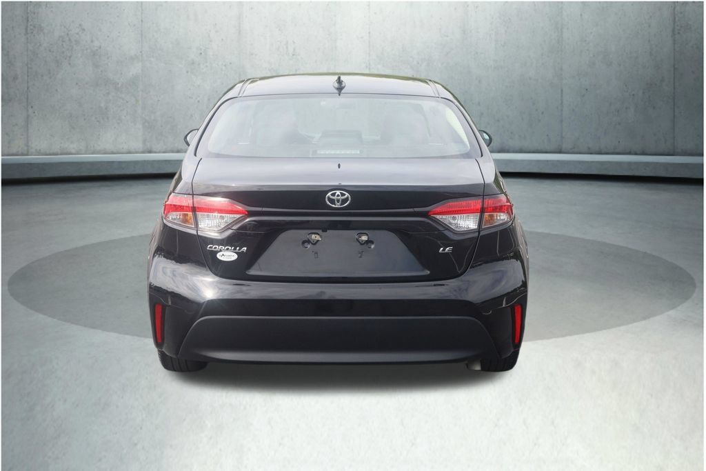 Certified 2024 Toyota Corolla LE FWD image 18