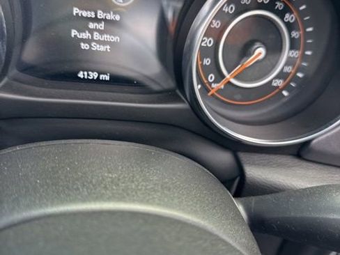 Used 2023 Jeep Gladiator Mojave w/ Cold Weather Group AWD/4WD image 16