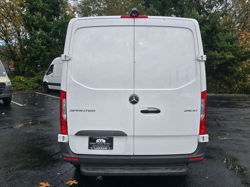 New 2026 Mercedes-Benz Sprinter 144 Cargo image 5