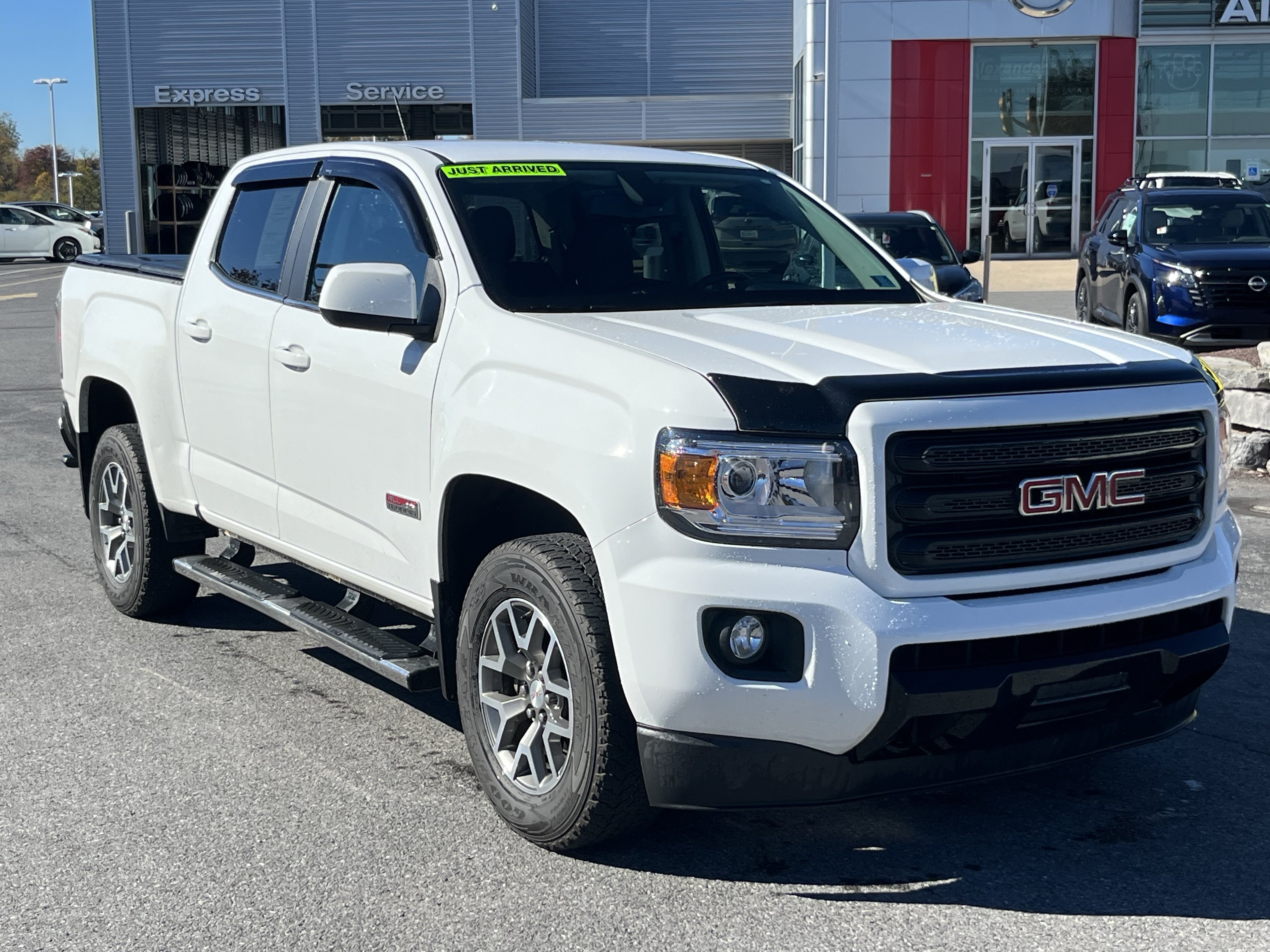 Used 2019 GMC Canyon All Terrain w/ Trailering Package AWD/4WD image 1