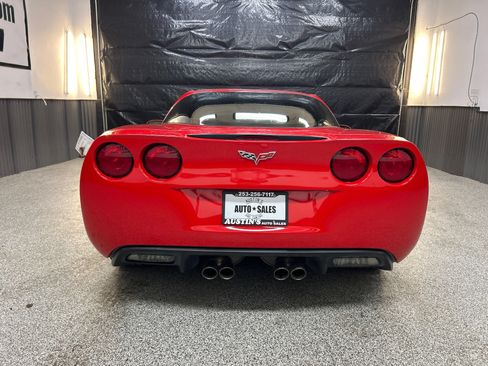 Used 2012 Chevrolet Corvette Coupe w/ LPO, Mesh Package RWD image 5