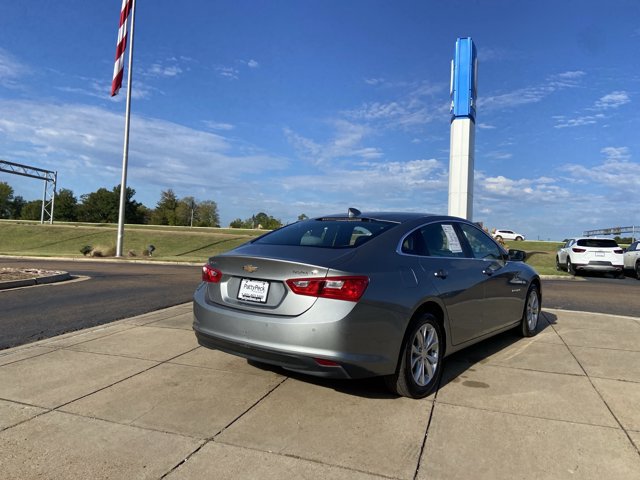 Used 2024 Chevrolet Malibu LT FWD image 11