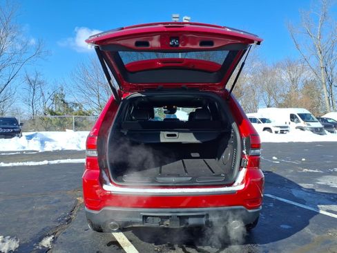 Used 2017 Jeep Grand Cherokee Trailhawk w/ Trailhawk Luxury Group image 12