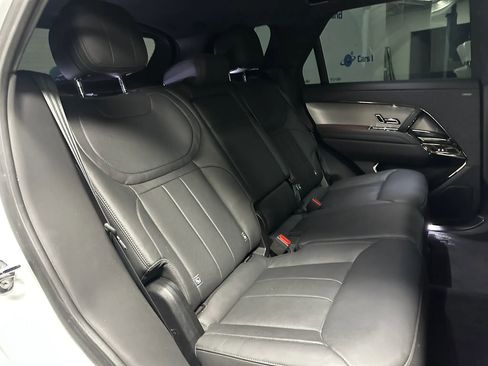 Used 2024 Land Rover Range Rover Sport SE AWD/4WD image 23