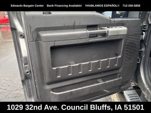 Used 2011 Ford F250 Lariat w/ Lariat Interior Pkg image 11