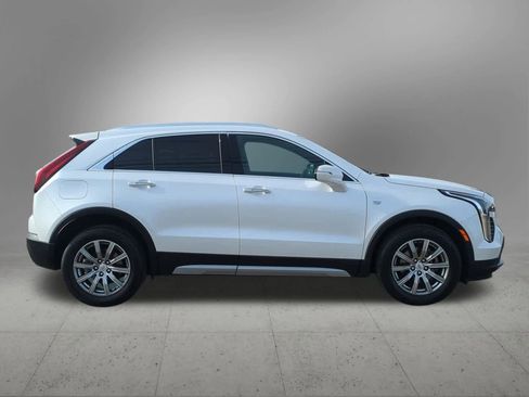 Used 2021 Cadillac XT4 Premium Luxury w/ Cold Weather Package image 7
