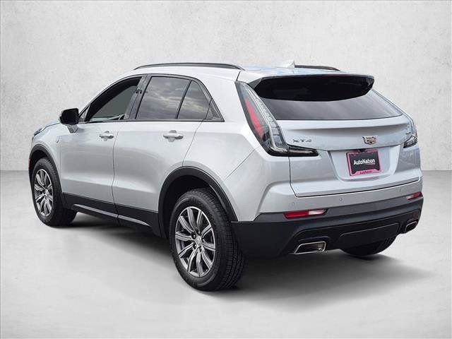 Used 2022 Cadillac XT4 Sport w/ Enhanced Visibility Package FWD image 6
