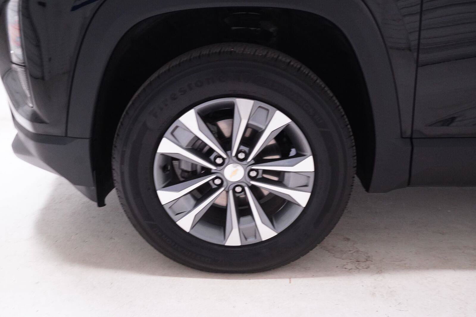 Used 2026 Chevrolet Equinox LT FWD image 35