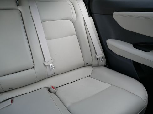 Certified 2023 Nissan Ariya AWD image 14