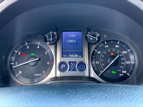 Used 2015 Lexus GX 460 w/ Premium Package AWD/4WD image 25
