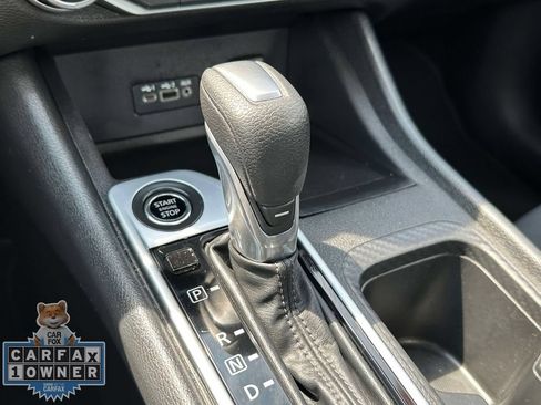 Used 2023 Nissan Sentra SV FWD image 31