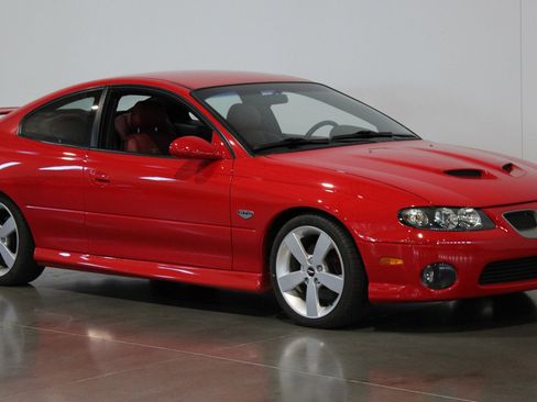Used 2006 Pontiac GTO RWD image 25