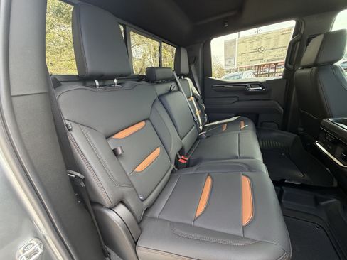 New 2026 GMC Sierra 1500 AT4 w/ AT4 Premium Package AWD/4WD image 25