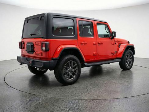 Used 2025 Jeep Wrangler Sport S image 9