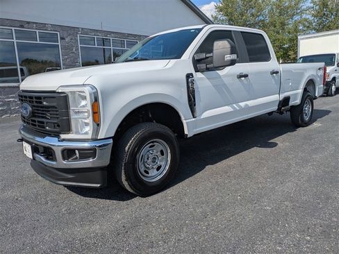 Used 2023 Ford F250 XL w/ XL Chrome Package image 1