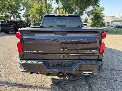 Used 2024 Chevrolet Silverado 1500 High Country w/ Technology Package AWD/4WD image 5