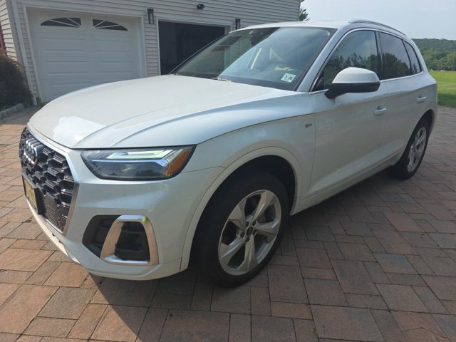 Used 2023 Audi Q5 2.0T Premium Plus w/ Premium Plus Package AWD/4WD image 15