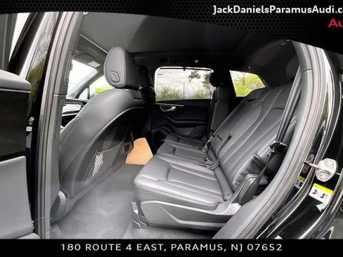 New 2026 Audi Q7 3.0T Premium Plus AWD/4WD image 10