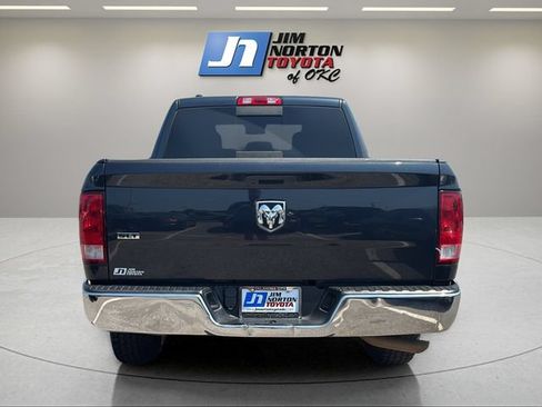Used 2020 RAM 1500 Classic SLT RWD image 6