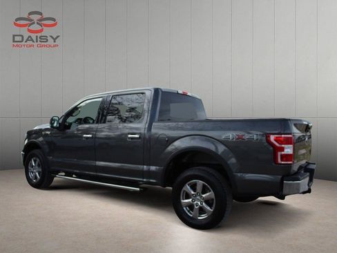 Used 2019 Ford F150 XLT w/ Equipment Group 302A Luxury image 7