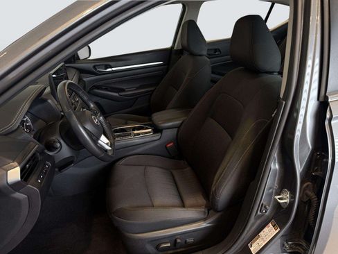 Used 2023 Nissan Altima 2.5 SV w/ SV Premium Package AWD/4WD image 31