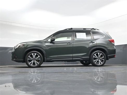 Used 2022 Subaru Forester Limited image 41