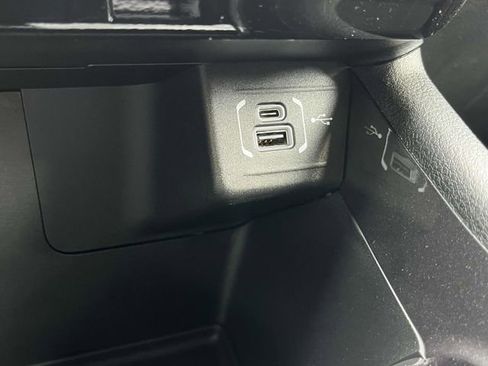 New 2025 Jeep Compass Sport image 22