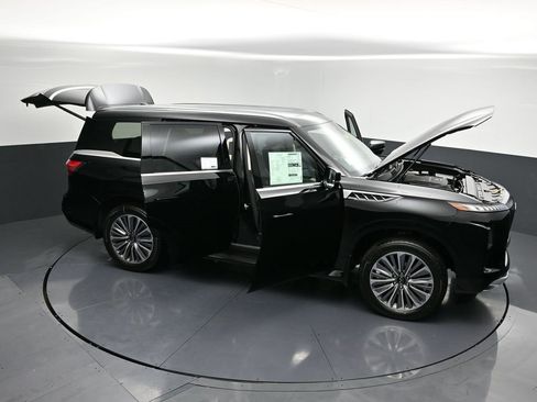 New 2026 INFINITI QX80 Luxe image 34