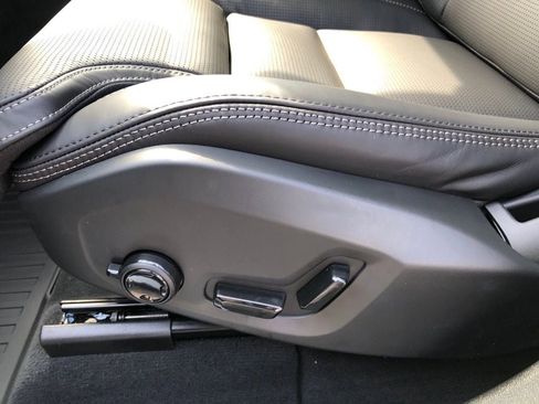 New 2026 Volvo XC60 B5 Ultra w/ Protection Package Premier AWD/4WD image 13