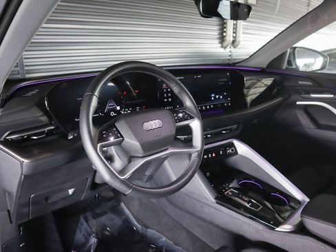 Used 2025 Audi Q5 Premium w/ Premium Plus AWD/4WD image 17