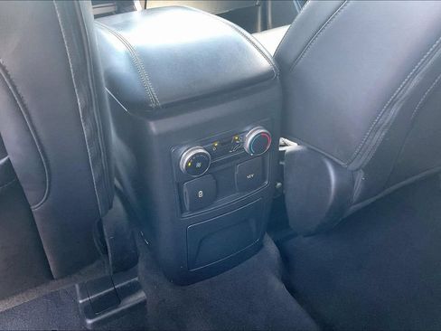 Used 2023 Ford Explorer XLT w/ Equipment Group 202A AWD/4WD image 34