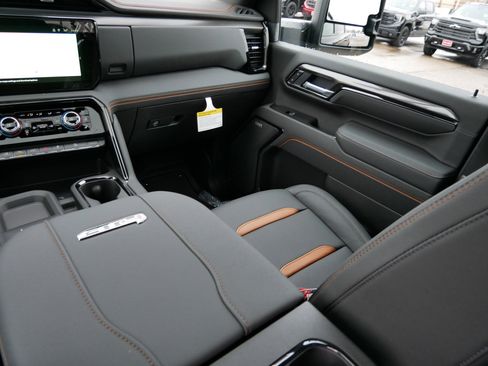 New 2026 GMC Sierra 2500 AT4 w/ AT4 Premium Plus Package image 14