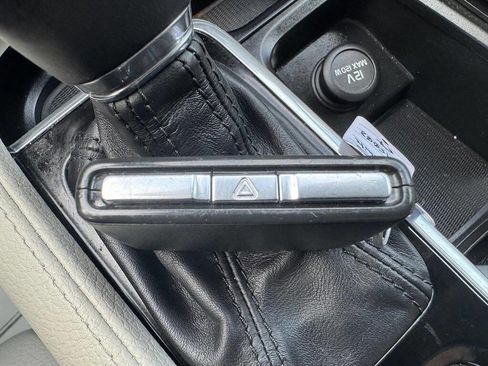 Used 2019 Volvo XC90 T6 Momentum w/ Advanced Package image 45