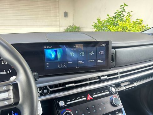 Used 2025 Hyundai Santa Fe SEL image 22