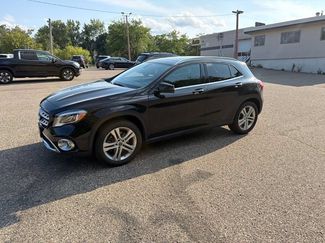 Used 2020 Mercedes-Benz GLA 250 4MATIC video 1