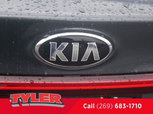 Used 2021 Kia Forte LXS image 14