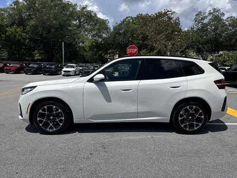 Used 2025 BMW X3 xDrive30i AWD/4WD image 11