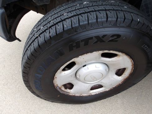 Used 2005 Ford F150 XL RWD image 21