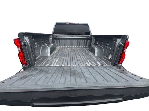 Used 2022 Chevrolet Silverado 1500 Custom w/ Safety Confidence Package image 18