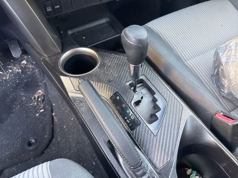 Used 2015 Toyota RAV4 LE image 7