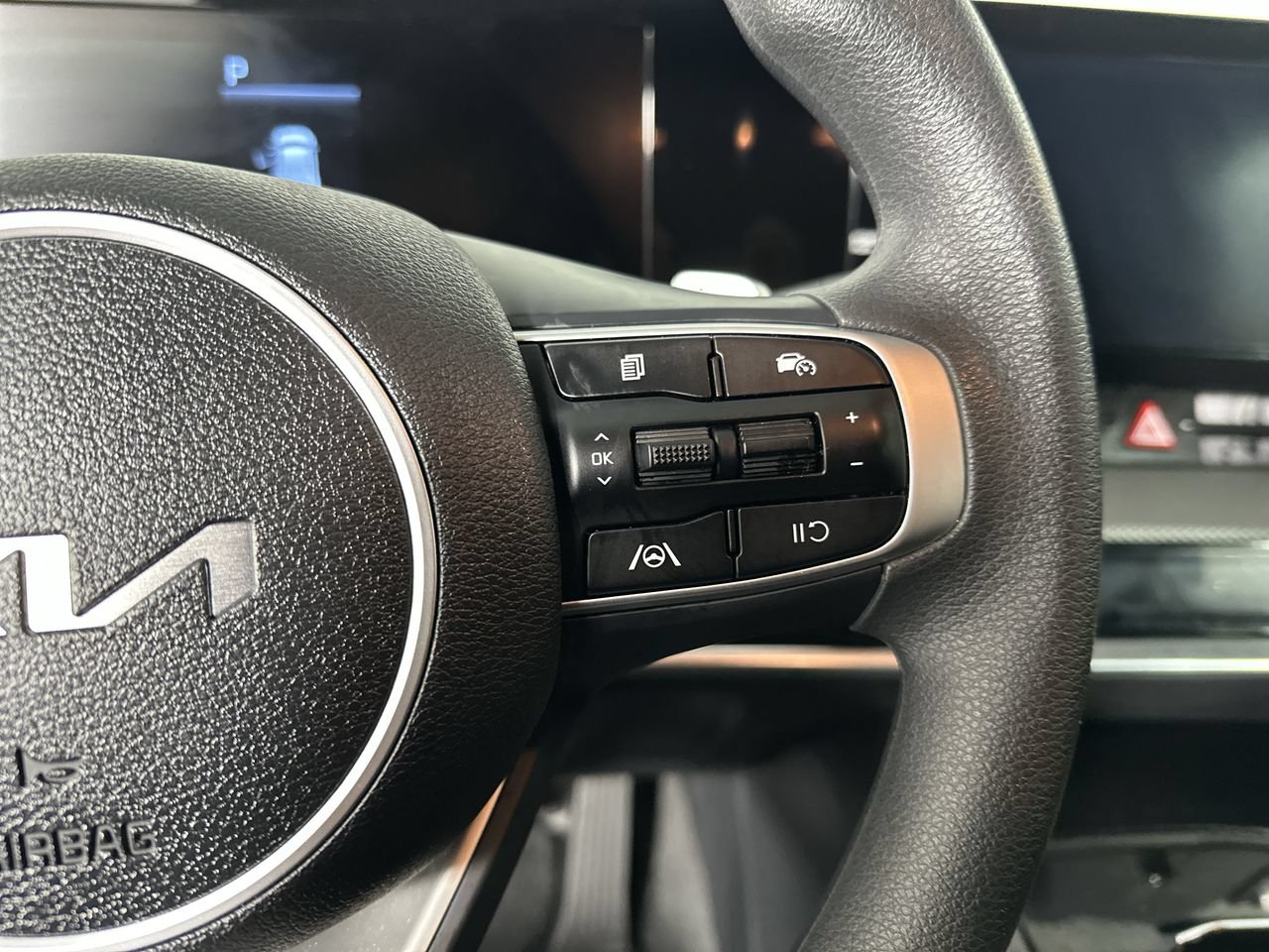 Certified 2023 Kia Sportage LX FWD image 7