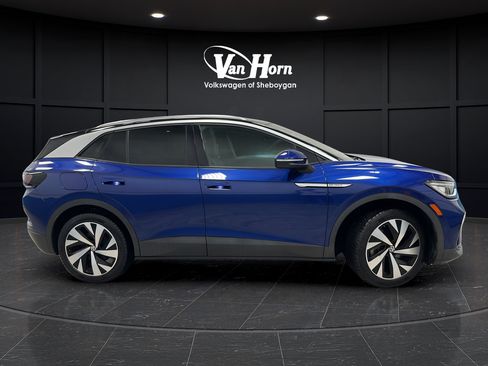 Used 2021 Volkswagen ID.4 Pro S w/ Gradient Package AWD/4WD image 8